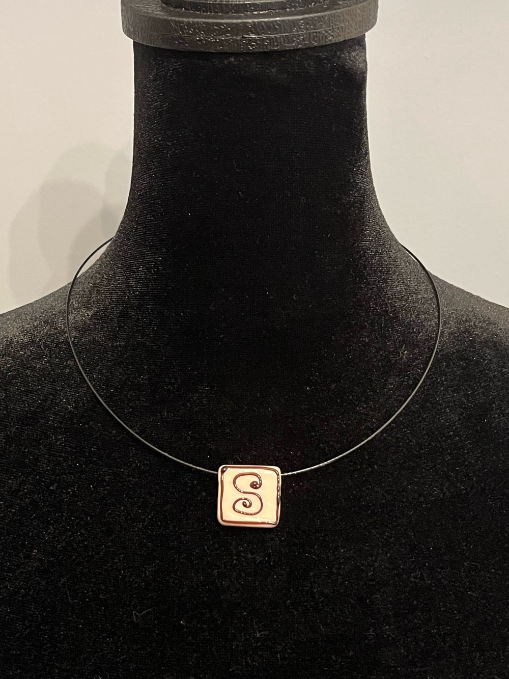 Never Worn Trove Hand-Crafted Ceramic “S” Tile on Black Wire Chain